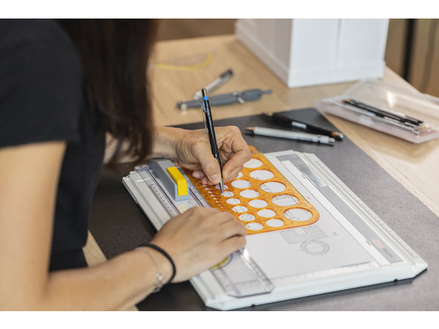 Cirkelsjabloon Aristo 1-36 mm 45 cirkels