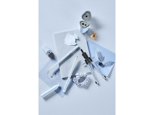 Puntenslijper Faber-Castell grip trio sky blue