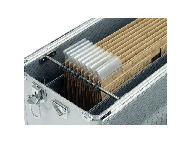 Pilotenkoffer Alumaxx ALPHA silberfarbenes Aluminium.