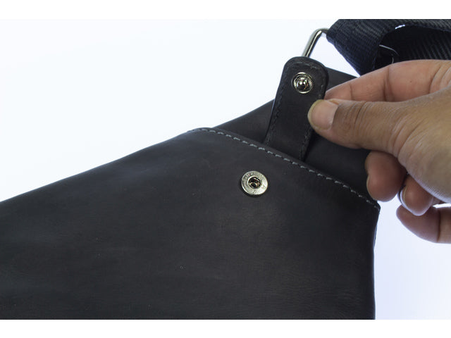 Schoudertas Pride and Soul. CROSS grijs leer