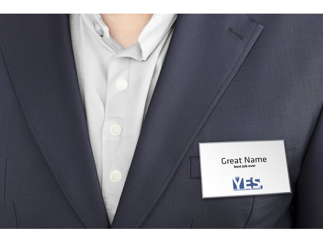 Das 60 x 90 mm große Kangaro-Logo besteht aus 24 Stück mit Clip, geschrieben und mit Steckkarten versehen