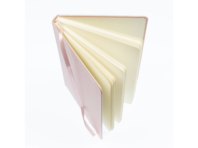 Schetsboek Kangaro A5 oud roze PU HC 80 blad 140gr roomwit met elastiek en lint