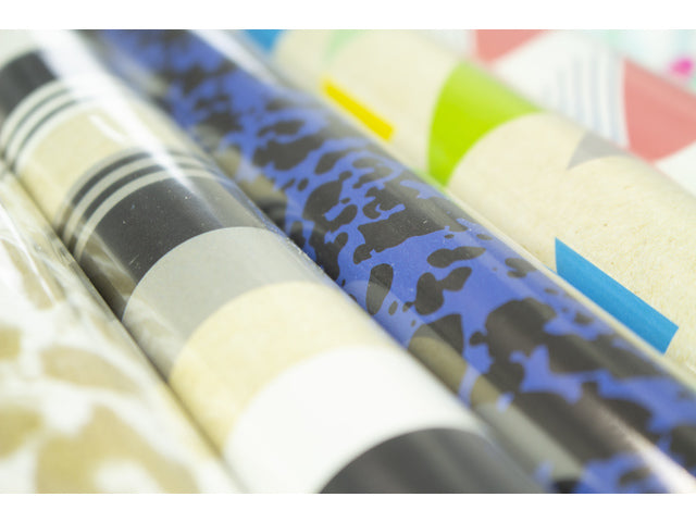 Geschenkpapier Känguru Luxe sortiert 70 x 100 cm, 2 Vel pro Rolle, FSC