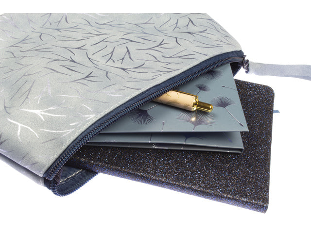 Etui Natural Beauty blauw. 22 x 15 cm.