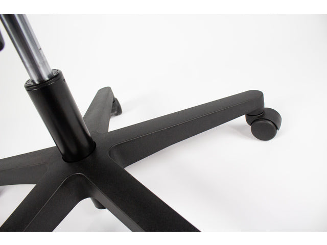 Bürostuhl Linea Tekna 01 schwarz/schwarz mit 2D-Armlehnen