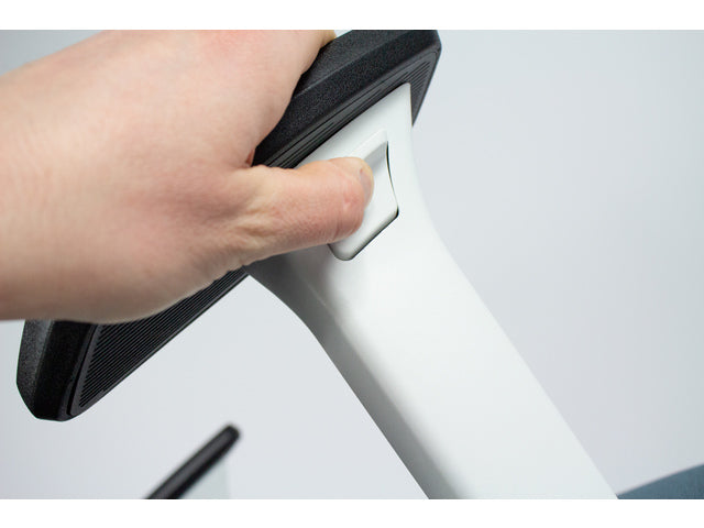 Bürostuhl Linea Tekna White 01 schwarz/anthrazit mit 3D-Armlehnen