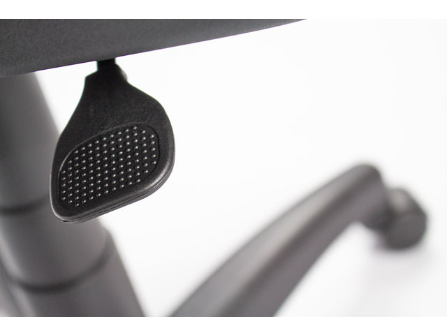 Bürostuhl Linea Tiger 01 schwarz/schwarz mit Armlehnen