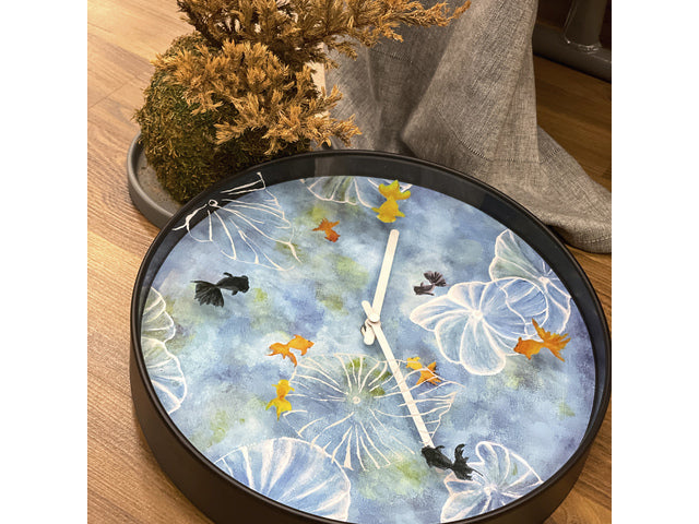 Wandklok Nextime dia 30cm blauw kunststof vijver