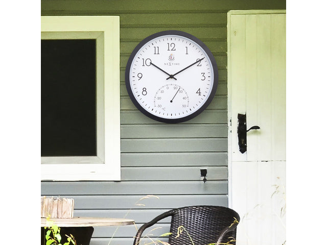 Buitenklok Nextime dia 30.5cm Marigold met temperatuur cijfers, zwarte rand witte wijzerplaat plastic