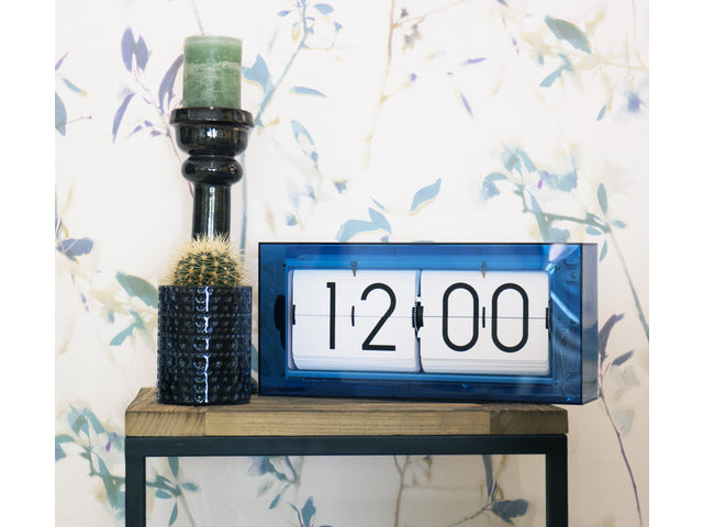 Tafel/wandklok NeXtime Big Flip 36x17x8.5cm acryl blauw