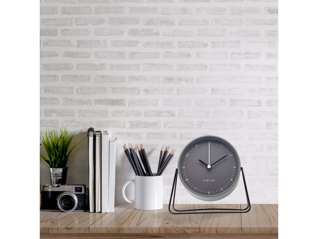 Wekker Nextime Berlin Tafel 14x13 cm grijs metaal