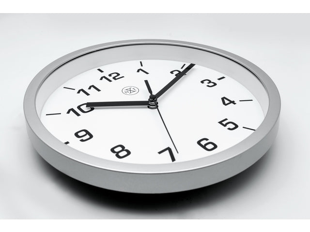 wandklok NXT diameter 20cm kunststof zilver, witte wijzerplaat