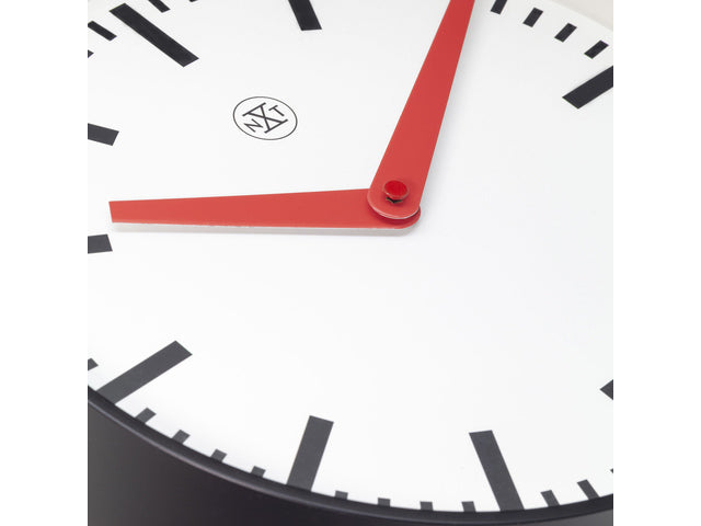 Stationsklok - 25.5cm - Stille wandklok - Wit - nXt by NeXtime - "Newcastle"