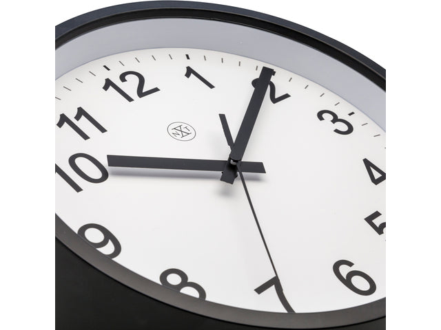 Wandklok nXt Robuust dia 25,5cm zwart/wit kunststof