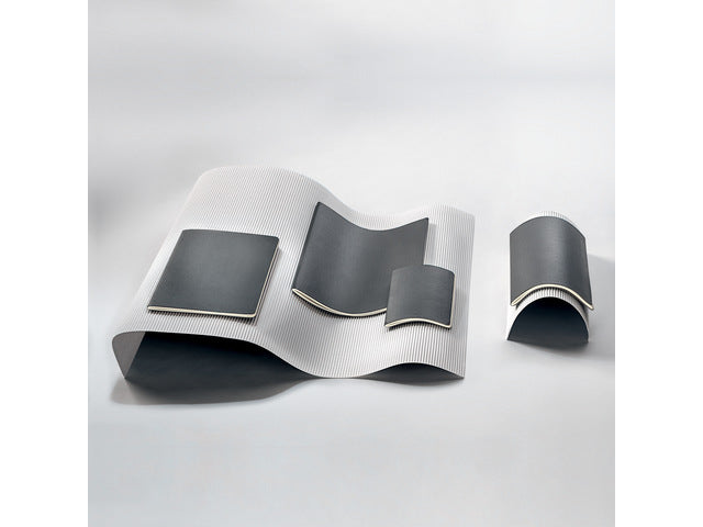 Notitieboek Conceptum A6 zwart gelinieerd softcover. 64 pagina's 80 grams chamoiskleurig papier. Ontmoet snelzak. 4-voudige perforatie, kopregel voor datum. PEFC-gecertificeerd.