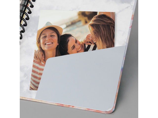 Notitieboek Jolie Inspire A5 spiraal Batik Holi. Punt-uitgelijnd. 120pagina's, 100grams papier. Hardcover