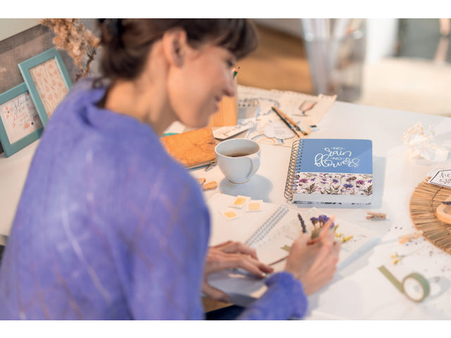 Notitieboek Jolie A5 spir. MISTY MEADOWS punt-gelijnd 240pag 120gr HC