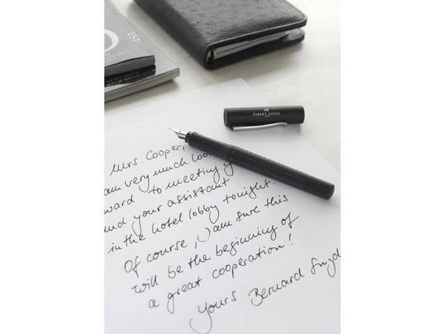 Vulpen Faber-Castell Grip 2010 M Harmony schwarz