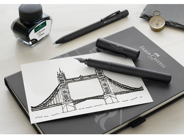 Balpen en vulpen Faber-Castell Grip zwart in geschenkverpakking