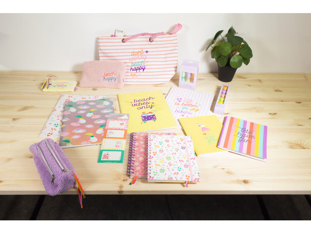 Schrift Beach Happy A5 lijn pak a 4 stuks assorti