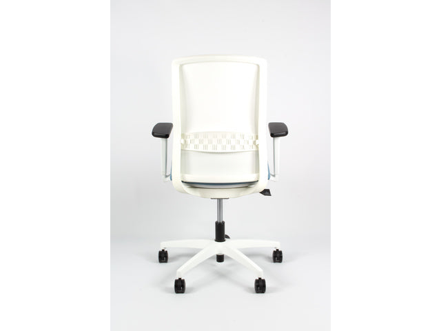 Bureaustoel Linea Tekna Wit 01 l.blauw/wit met 3D armleuning