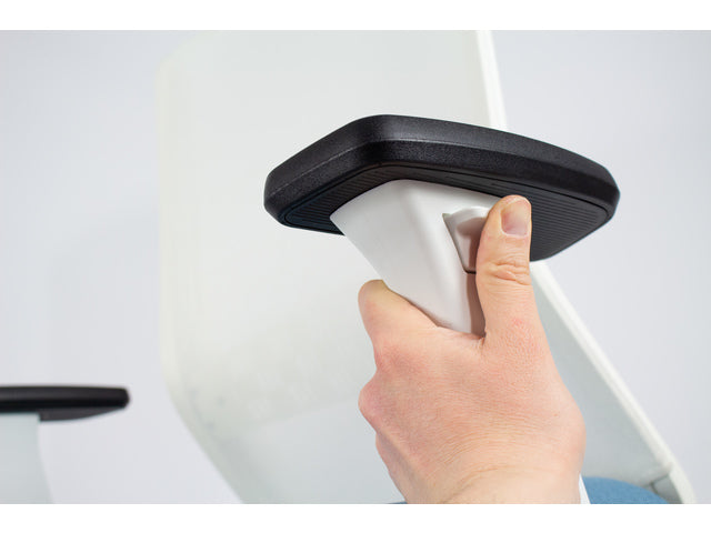 Bureaustoel Linea Tekna Wit 01 l.blauw/wit met 3D armleuning