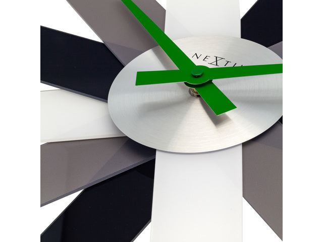 Design wandklok - 40cm- Stille klok - Zwart - Acryl - NeXtime "Plexi"