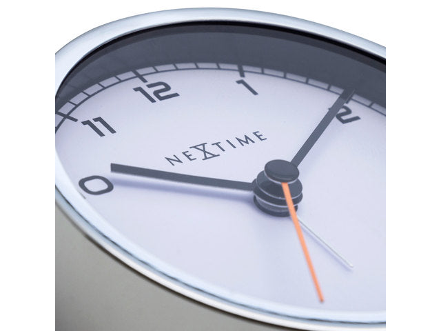 wekker NeXtime 9 x 9 x 7,5 cm, metaal, wit, 'Bedrijfsalarm'