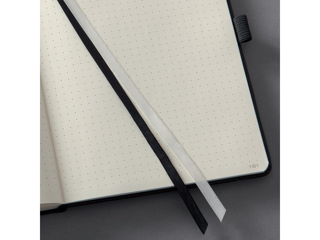 Notitieboek Conceptum A4 zwart hardcover puntgelijnd
