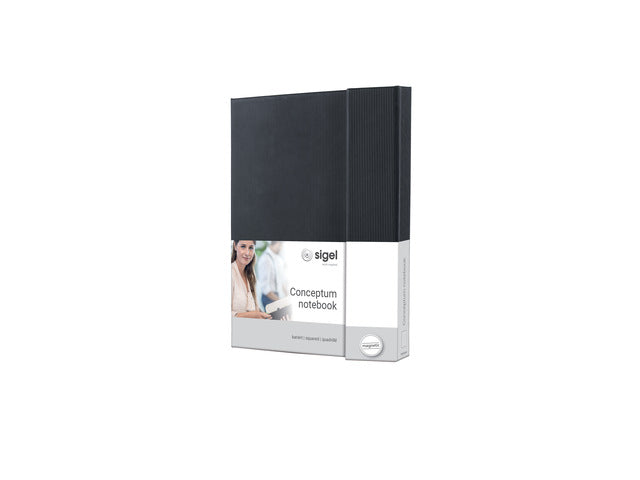 Notitieboek Conceptum Pure A5 zwart 5mm ruit hardcover met magneetsluiting. Nummerde pagina's, inhoudsopgave, sluiting dmv elastiek, lus voor pen, 2 leeslintjes. 194 pagina's 80 grams chamoiskleurig papier. PEFC-gecertificeerd.