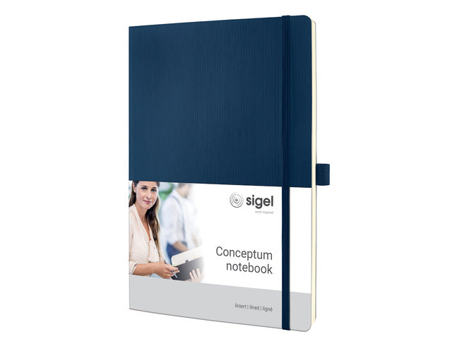 Notitieboek Conceptum Pure A4 blauw gelinieerd softcover. Nummerde pagina's, inhoudsopgave, sluiting dmv elastiek, lus voor pen, 2 leeslintjes. 194 pagina's 80 grams chamoiskleurig papier. PEFC-gecertificeerd.