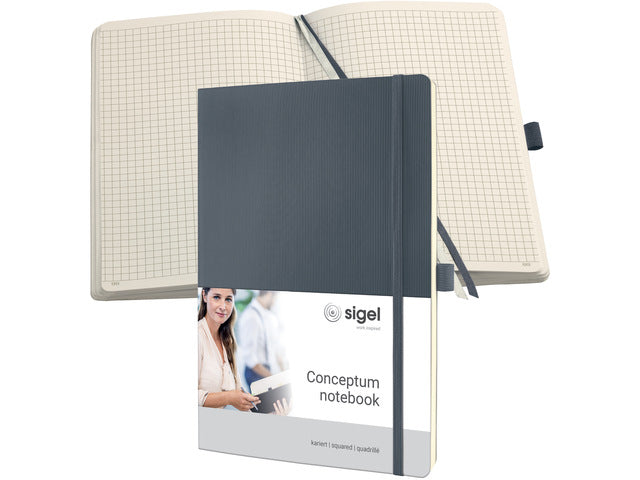 Notitieboek Conceptum Pure A4 donkergrijs 5mm ruit softcover. Nummerde pagina's, inhoudsopgave, sluiting dmv elastiek, lus voor pen, 2 leeslintjes. 194 pagina's 80 grams chamoiskleurig papier. PEFC-gecertificeerd.